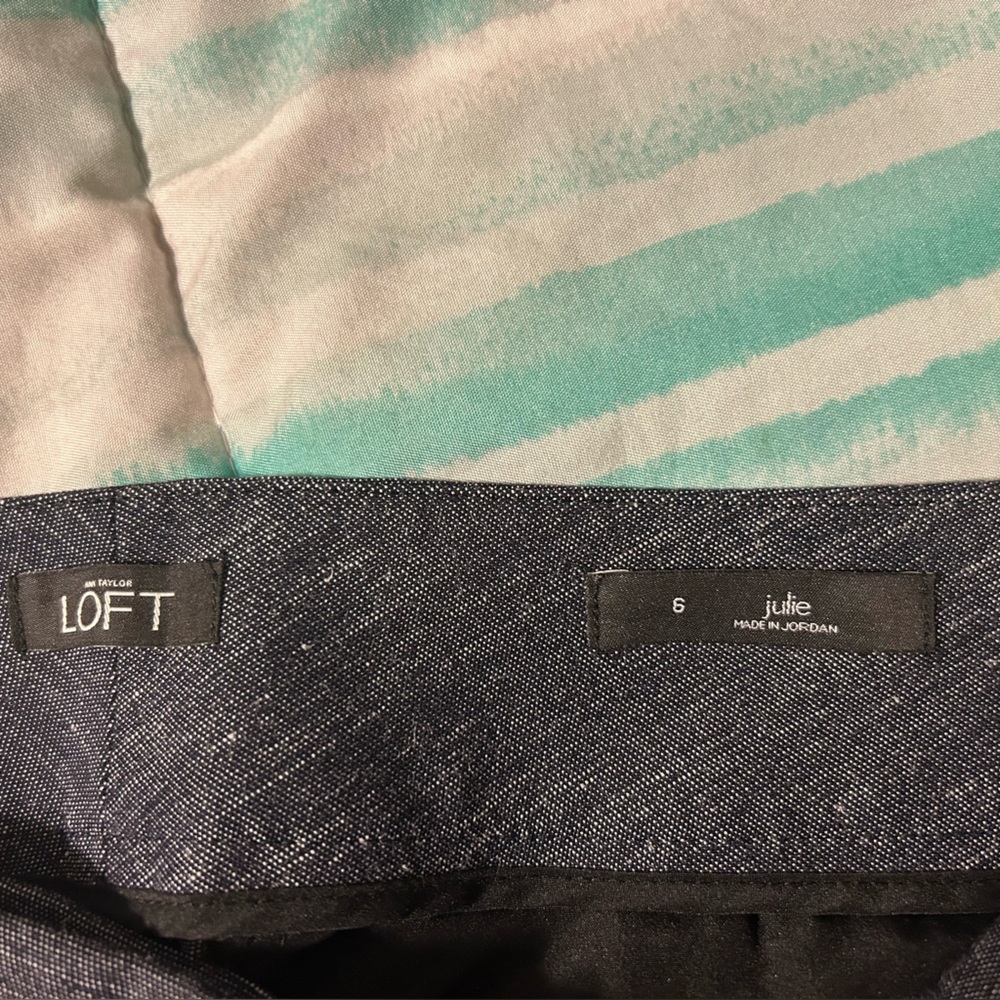 LOFT Dark Blue/ Denim Color Ankle Julie Pants - Picture 5 of 6